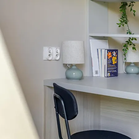 Sadowa Front Park With Free Parking By Downtown Appartement Gdańsk